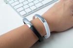 Beth USB-Ladekabel/Armband Schwarz/silber