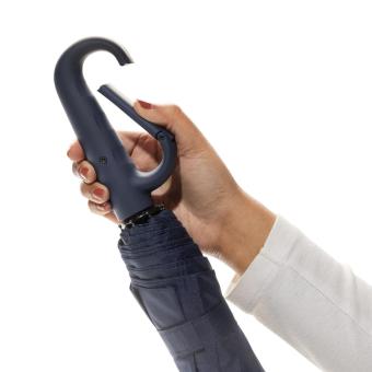 XD Collection Yara 21" AWARE™ RPET solid colour umbrella with carabiner Navy